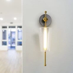 VONN LIGHTING VONN Artisan Toscana VAW1101AB 5" Integrated LED ETL Certified Wall Sconce Light With Glass Shade -VONN LIGHTING VAW1101AB IMAGE 3