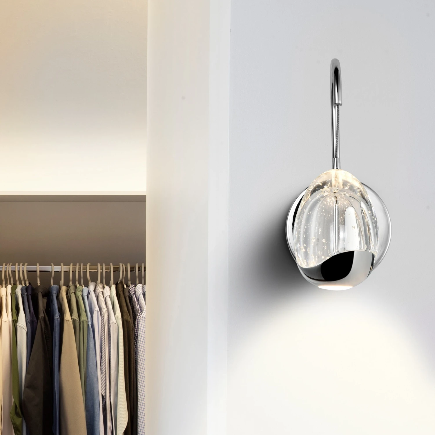 VONN LIGHTING VONN Artisan Venezia VAW1201CH 5" Integrated LED ETL Certified Wall Sconce Light With Clear Glass Shade, Chrome 5 VONN LIGHTING VONN Artisan Venezia VAW1201CH 5" Integrated LED ETL Certified Wall Sconce Light With Clear Glass Shade, Chrome - Image 3