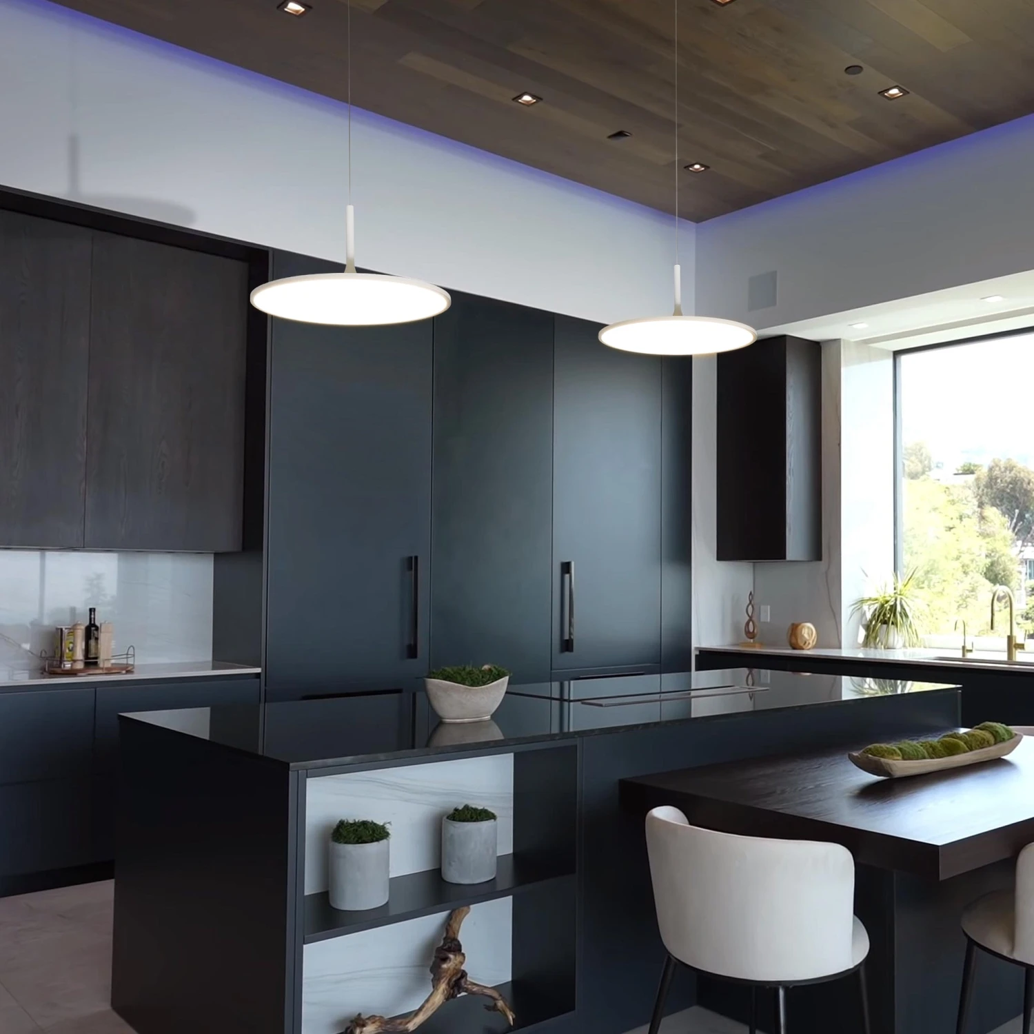 VONN LIGHTING VONN Salm VMC31810SW 17" Integrated LED ETL Certified Pendant, Height Adjustable Disc Chandelier In White 4 VONN LIGHTING VONN Salm VMC31810SW 17" Integrated LED ETL Certified Pendant, Height Adjustable Disc Chandelier In White - Image 2