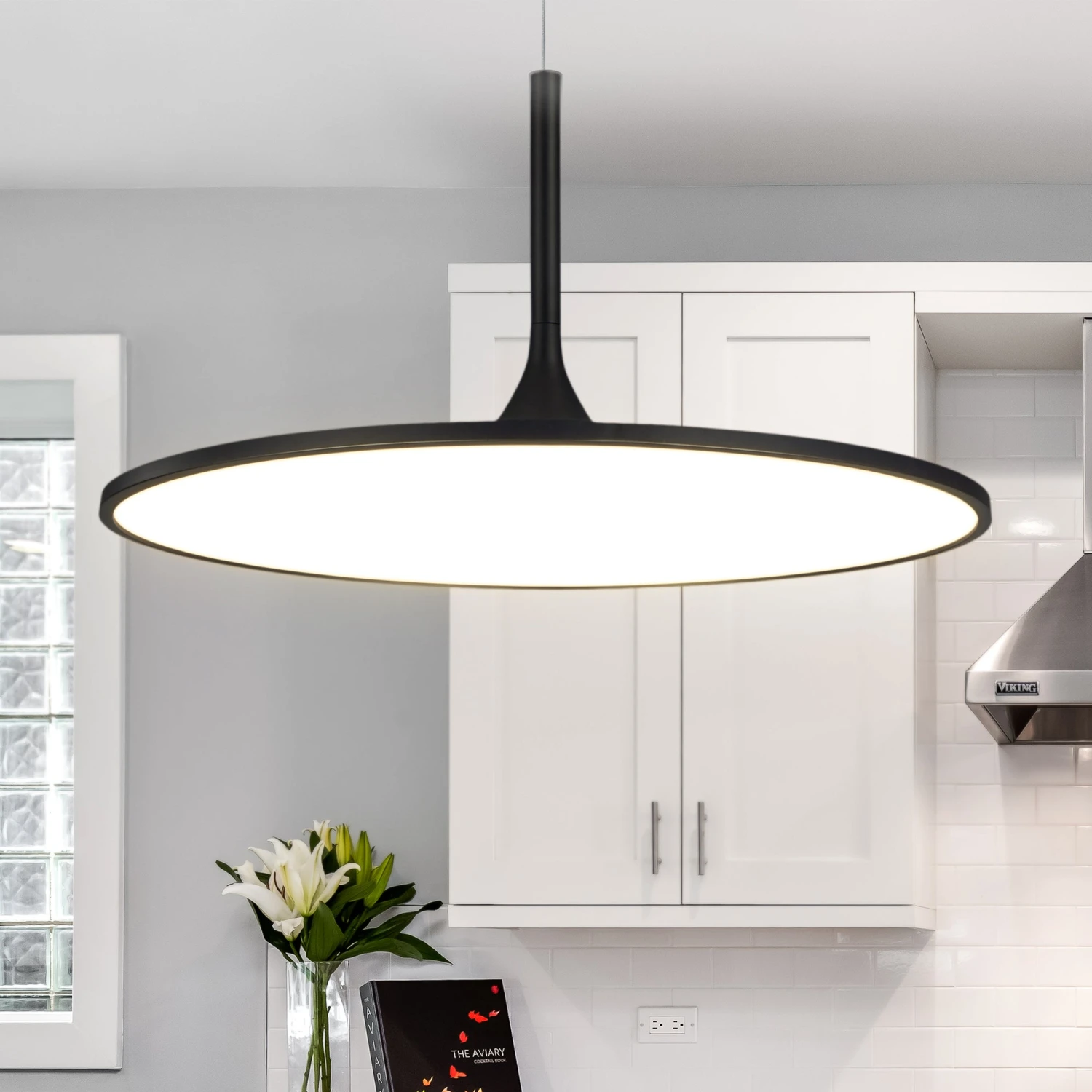 VONN LIGHTING VONN Salm VMC31820BL 24" Integrated LED ETL Certified Pendant, Height Adjustable Disc Chandelier In Black 4 VONN LIGHTING VONN Salm VMC31820BL 24" Integrated LED ETL Certified Pendant, Height Adjustable Disc Chandelier In Black - Image 2