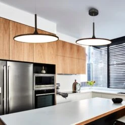 VONN LIGHTING VONN Salm VMC31820BL 24" Integrated LED ETL Certified Pendant, Height Adjustable Disc Chandelier In Black 16 VONN LIGHTING VONN Salm VMC31820BL 24" Integrated LED ETL Certified Pendant, Height Adjustable Disc Chandelier In Black -VONN LIGHTING VMC31820BL IMAGE 4