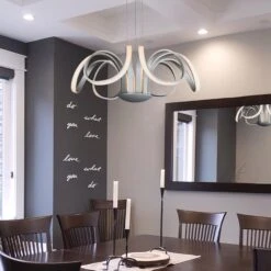 VONN LIGHTING VONN Capella VMC32420AL 30" Integrated LED ETL Certified Chandelier Height Adjustable Pendant In Silver 19 VONN LIGHTING VONN Capella VMC32420AL 30" Integrated LED ETL Certified Chandelier Height Adjustable Pendant In Silver -VONN LIGHTING VMC32420AL IMAGE 6