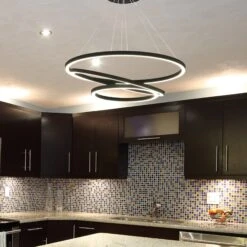 VONN LIGHTING VONN Tania Trio VMC32500BL 32" Integrated LED ETL Certified Ring Chandelier Height Adjustable Black Pendant -VONN LIGHTING VMC32500BL IMAGE 5