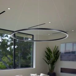 VONN LIGHTING VONN Tania VMC34911BL 39" ETL Certified Integrated LED Ring Chandelier Height Adjustable Pendant In Black 18 VONN LIGHTING VONN Tania VMC34911BL 39" ETL Certified Integrated LED Ring Chandelier Height Adjustable Pendant In Black -VONN LIGHTING VMC34911BL IMAGE 3