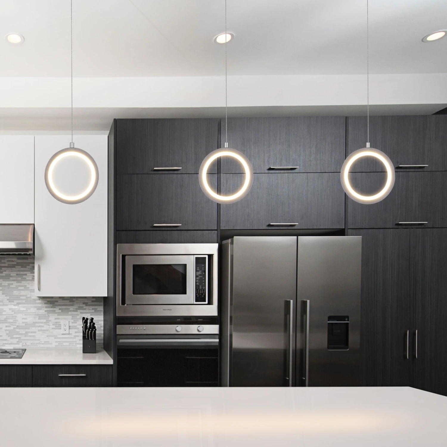 VONN LIGHTING VONN Tania VMP27300AL 5" ETL Certified Integrated LED Height Adjustable Pendant Light In Silver 7 VONN LIGHTING VONN Tania VMP27300AL 5" ETL Certified Integrated LED Height Adjustable Pendant Light In Silver - Image 5