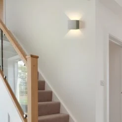 VONN LIGHTING VONN Atlas VMW14810AL 5" ETL Certified Integrated LED Wall Sconce Lighting Fixture In Silver 14 VONN LIGHTING VONN Atlas VMW14810AL 5" ETL Certified Integrated LED Wall Sconce Lighting Fixture In Silver -VONN LIGHTING VMW14810AL IMAGE 5