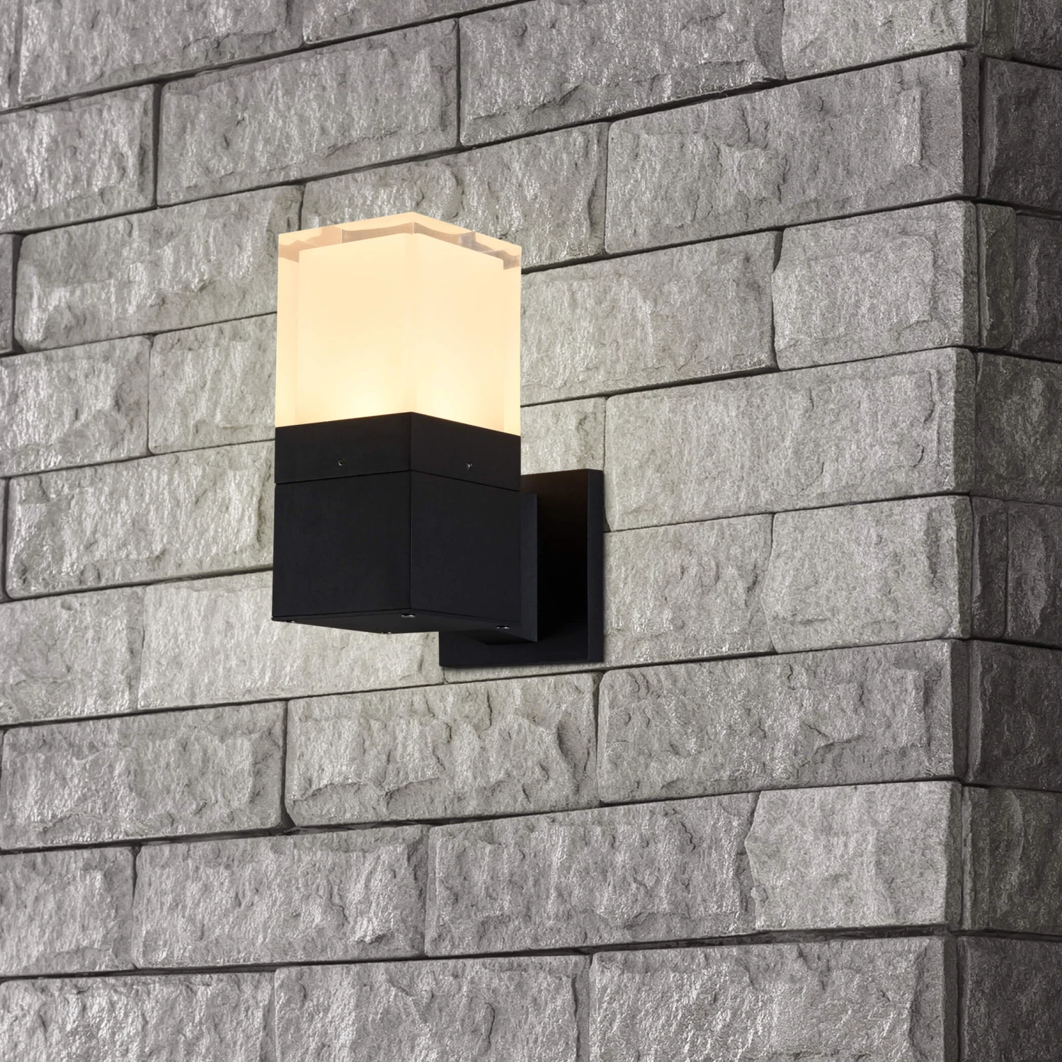 VONN LIGHTING VONN 9" Modern VOW1768BL 5-Watt ETL Certified Integrated LED Outdoor Wall Sconce In Matte Black 4 VONN LIGHTING VONN 9" Modern VOW1768BL 5-Watt ETL Certified Integrated LED Outdoor Wall Sconce In Matte Black - Image 2